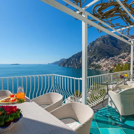 - Le Sirene * Positano