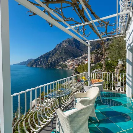 - Le Sirene Villa *