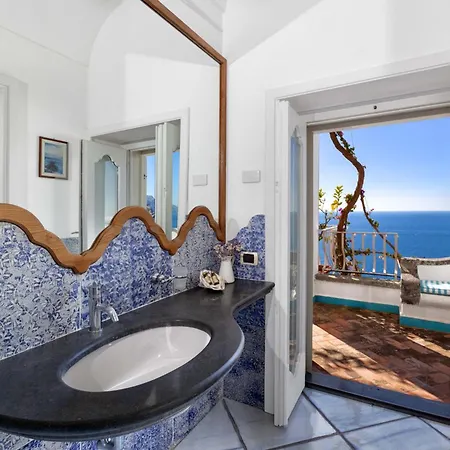 - Le Sirene Villa *