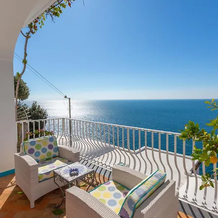 - Le Sirene Villa *