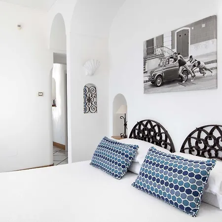 - Le Sirene * Positano